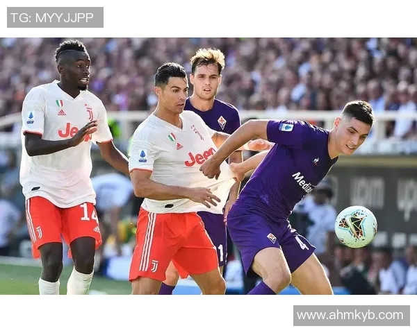 广州足球队强势领跑大满贯积分榜积63分展现冠军实力