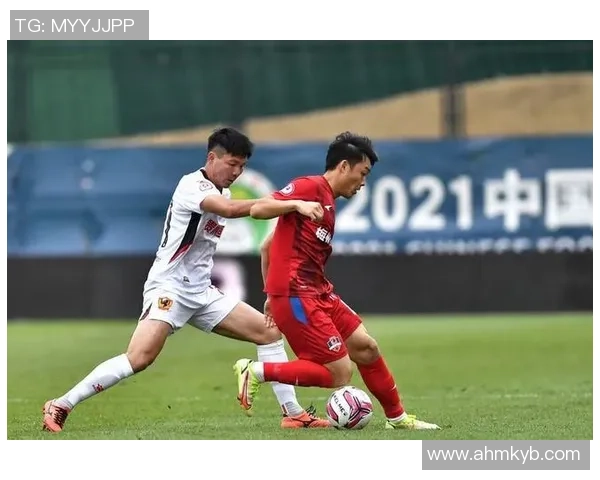 杭州足球队以71分稳居大师赛积分榜首位，争冠形势一片大好